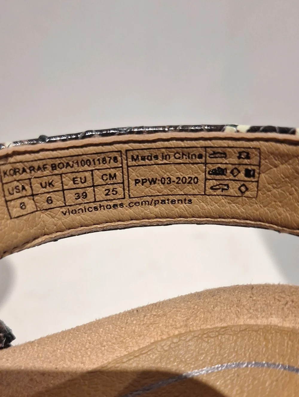 Vionic wedge sandals